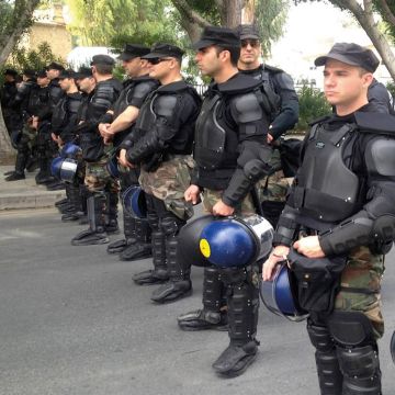 Η Κύπρος βάζει στρατό και αστυνομία στα αεροδρόμια