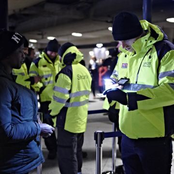 Παράταση ελέγχων στα σύνορά τους ανακοίνωσαν Δανία και Σουηδία