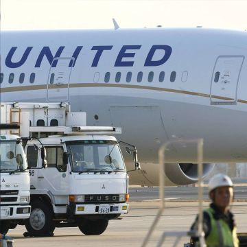 Η αεροπορική εταιρεία United αντάμειψε… χάκερς