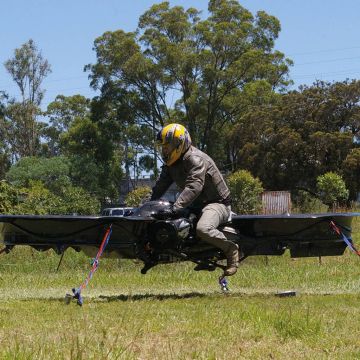 Ο στρατός των ΗΠΑ εξοπλίζεται με επανδρωμένα drones