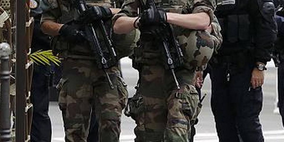 Η Ουκρανία συνέλαβε Γάλλο που σχεδίαζε τρομοκρατική επίθεση ενόψει Euro