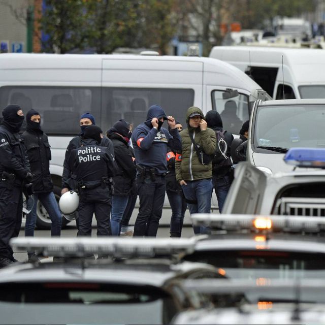 Οι αρχές του Βελγίου αναζητούν και δεύτερο ύποπτο για τις επιθέσεις
