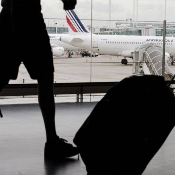 Μωρό σε… χειραποσκευή έκρυβε επιβάτης της Air France