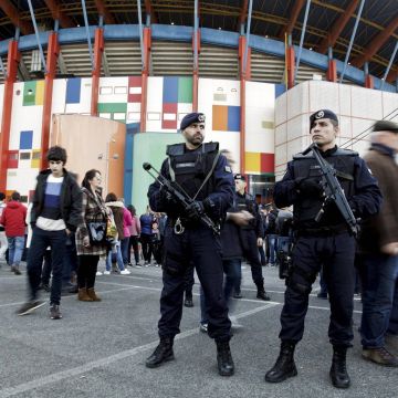 Πάνω από 60.000 αστυνομικοί για την ασφάλεια του EURO
