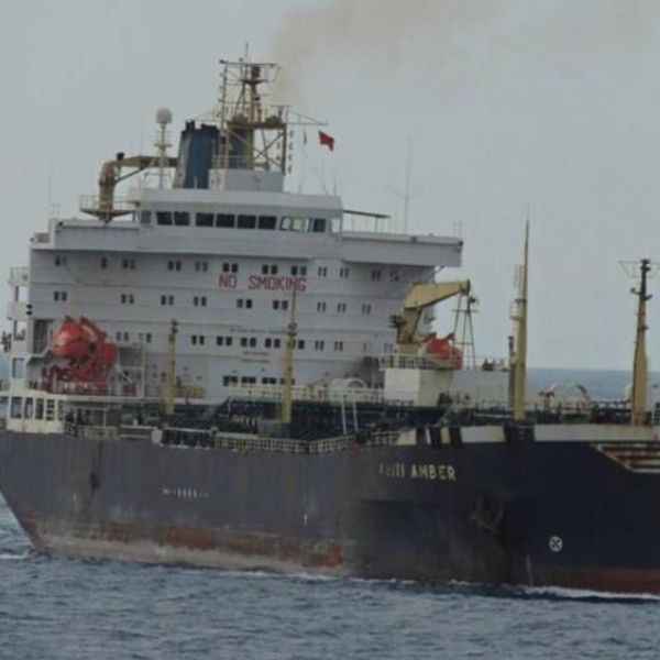 37fa4092f14e2c21a8e3ee6da2b41ef9 XL 008b4266