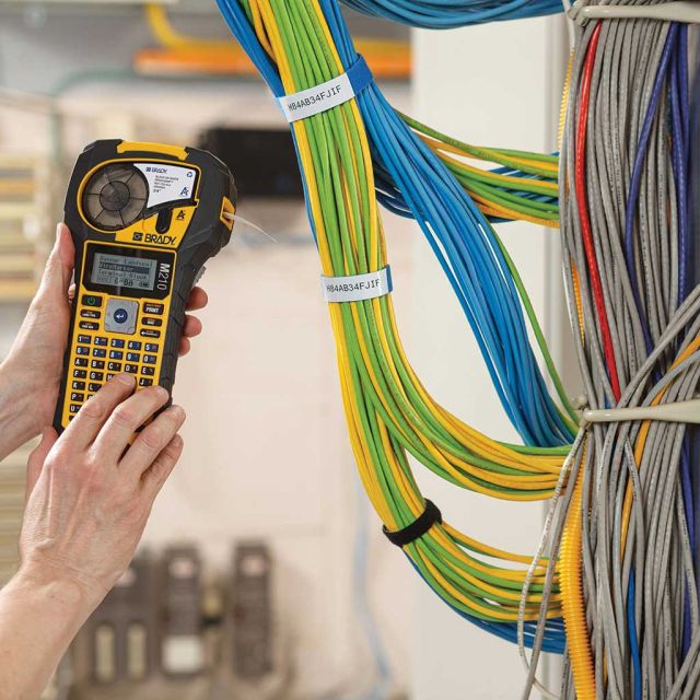 <strong>BRADY M211 mobile</strong>