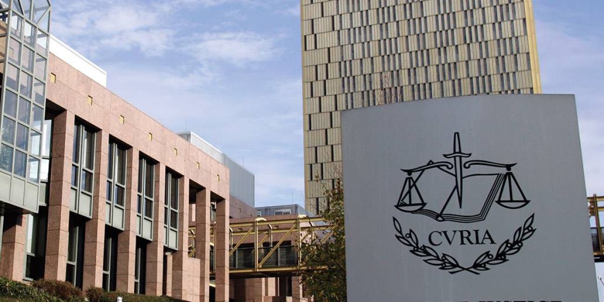 Η υποδοχή προσφύγων για ανθρωπιστικούς λόγους μπορεί να θεωρηθεί "παράνομη διάβαση συνόρων"