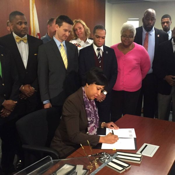 bcf12a472243d7c5b8cc804b4a1e72a8 XL 0586995b