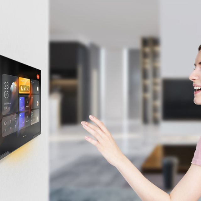 HyPanel Supreme: Πάρτε τον έλεγχο του έξυπνου σπιτιού σας στα δάχτυλά σας