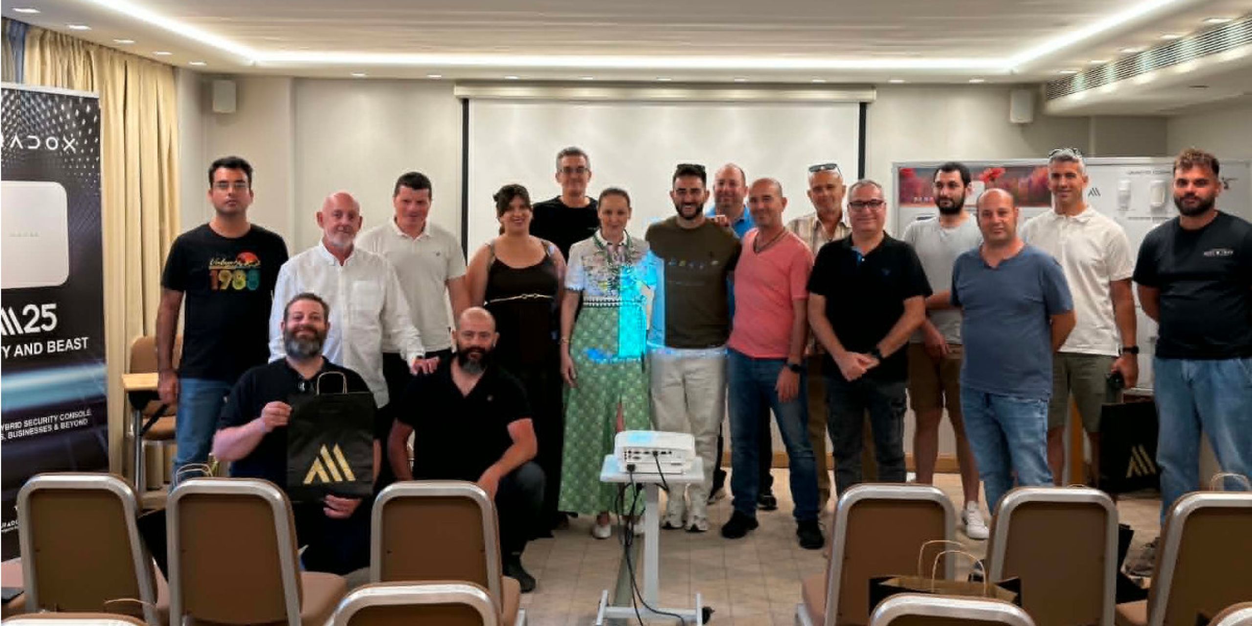 paradox hellas 075ff6ff