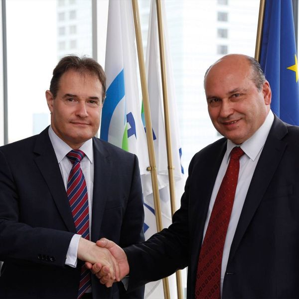 0f128b59913cdcbadd50f36dbaae7de6 XL 0bf6c6f2