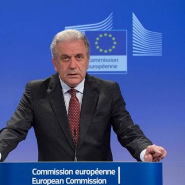 Αβραμόπουλος στις ΗΠΑ για να επαφή με εταιρείες διαδικτύου