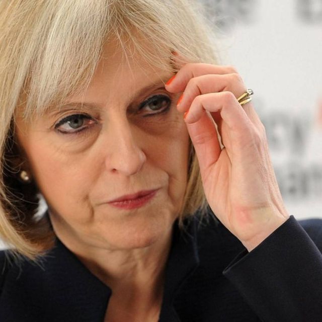 Η Μέι έχασε το ταξιδιωτικό της ημερολόγιο σε… τρένο