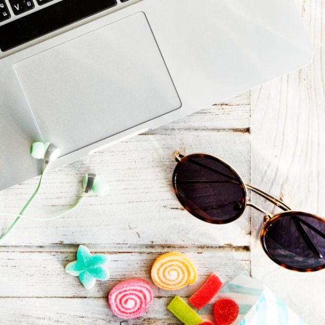 Στο “κόκκινο” οι καλοκαιρινές απάτες: 1 στις 21 νέες ιστοσελίδες είναι κακόβουλες