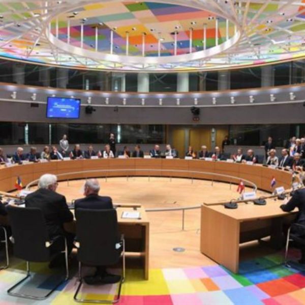 39c25965c1ce209d750a0a11f5f8fbc2 XL 1f62bad9