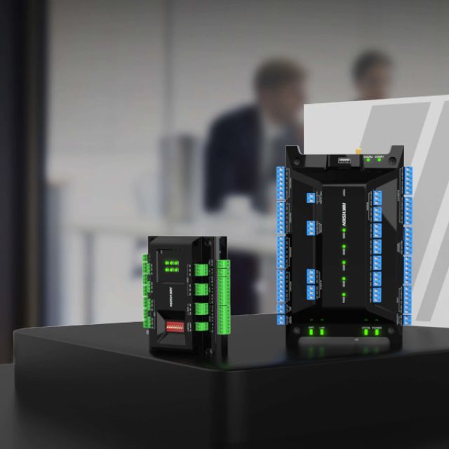 KEEPER Group: Πάρτε τον έλεγχο με τα access controllers της σειράς DS-K2700X από την Hikvision