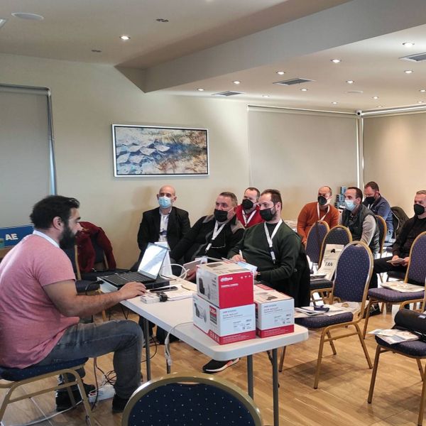 1c48c725095b82005e2628d83deebc39 XL 266a4d18