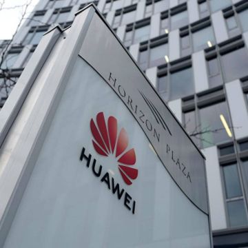 Η Huawei αρνείται ότι παραβίασε τη νομοθεσία των ΗΠΑ