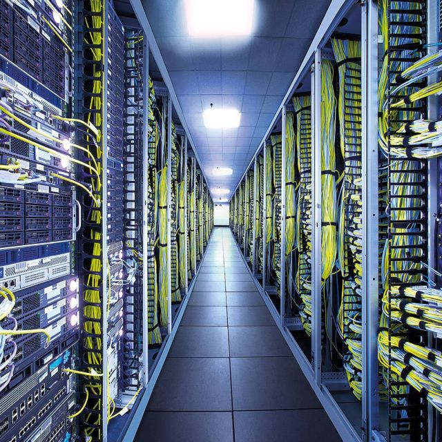 Συμμαχία ABB-Ericsson για cloud data centers