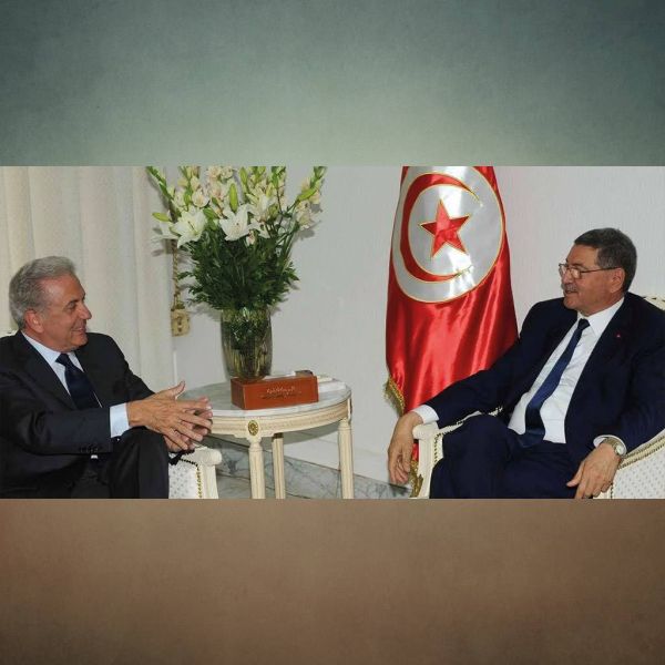 9eca7e7549925d3f08d69835504d7e70 XL 2d2b8445