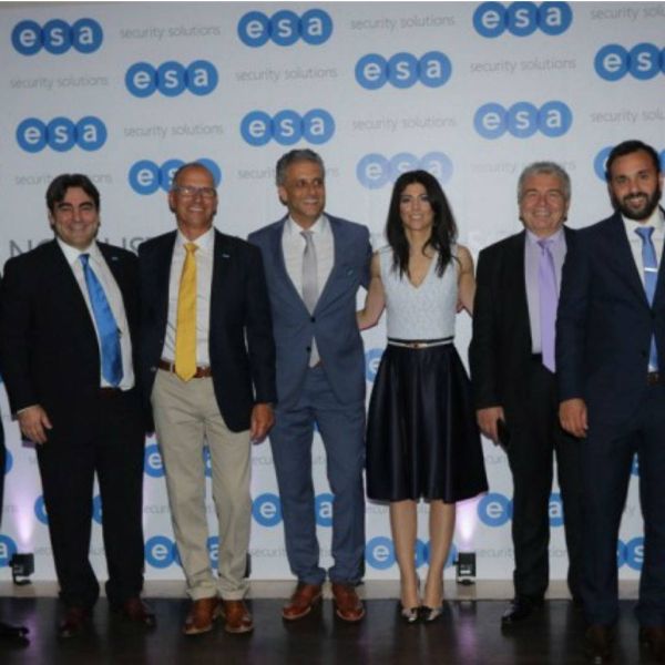 392e91d1068bd943ecc6295ad59d0e99 XL 3135c5e1