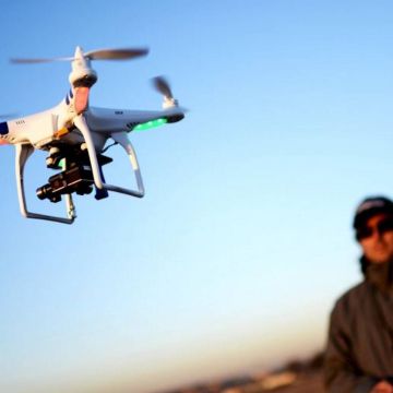 Ανοίγει η πρώτη σχολή για χειριστές drones στην Ελλάδα