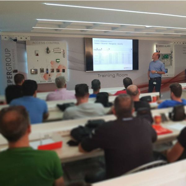 a0f6047a1de5f37764ac8e2f31a93650 XL 3992a01e