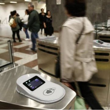 Αστυνομικοί αντί για σεκιούριτι στους σταθμούς του Μετρό