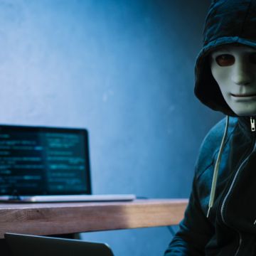 Νέο κύμα κυβερνοεπιθέσεων της ομάδας Lazarus με στόχο εφοδιαστικές αλυσίδες