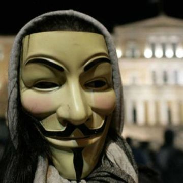 Οι Anonymous Greece «έριξαν» τον «μυστικό στρατό» του Ερντογάν και τουρκικές τράπεζες