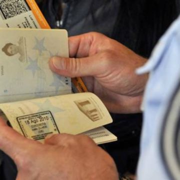 Βερολίνο: Πιθανή παράταση στους ελέγχους πτήσεων από την Ελλάδα