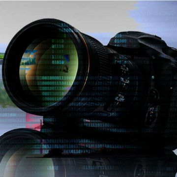 Ερευνητές χακάρουν κάμερες DSLR με ransomware μέσω WiFi και υποδοχών USB!