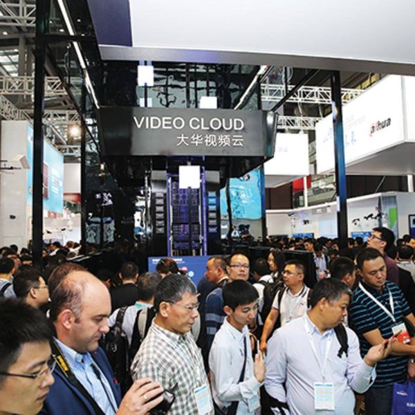 cb0e1b464e3b5c1afaf2aa277dff6070 XL 4942676c