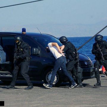 Άσκηση του Λιμενικού με… τρομοκράτες στο λιμάνι της Ρόδου