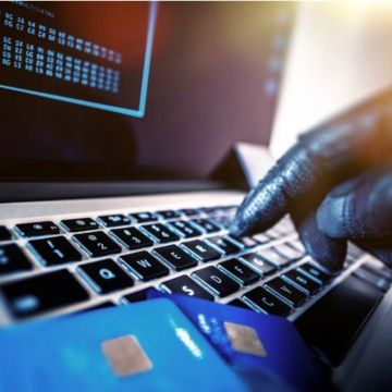 Εξιχνιάστηκε υπόθεση απάτης μέσω διαδικτύου