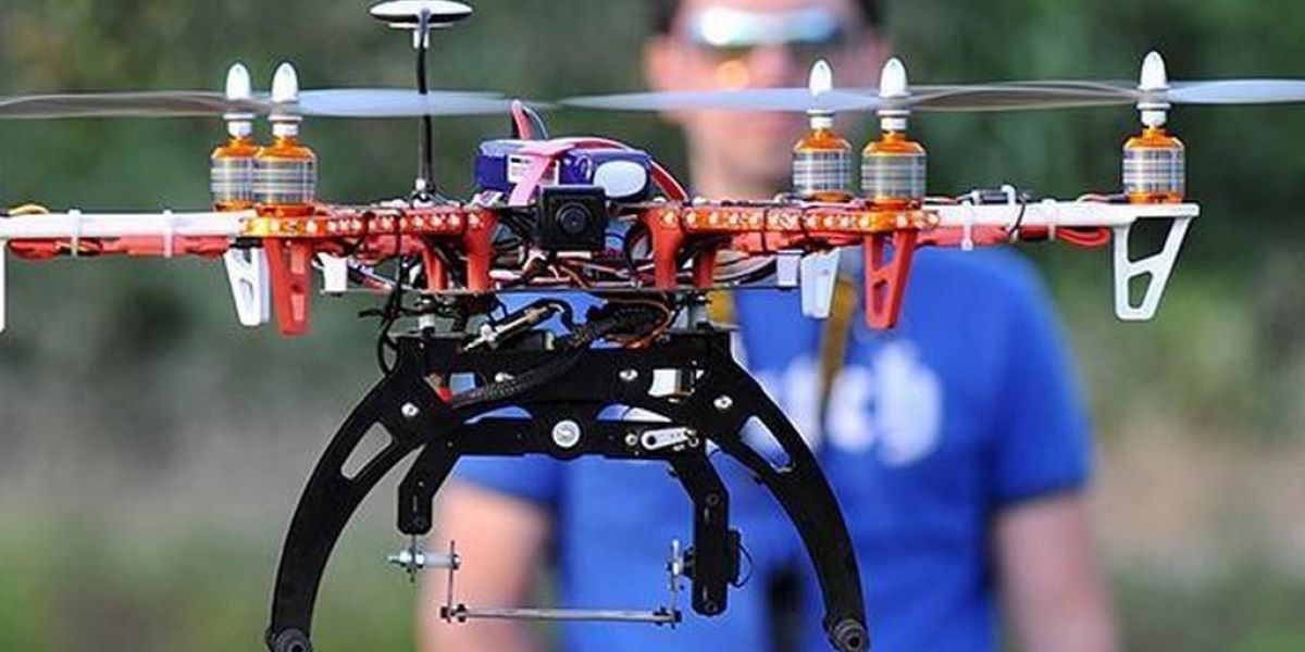 Στα σκαριά κανόνες για τα drones στην ΕΕ