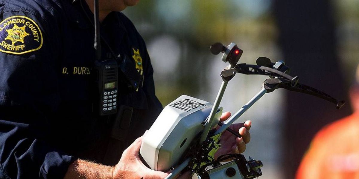 Η αστυνομία στην Β. Ντακότα χρησιμοποιεί drone με «μη φονικά όπλα»