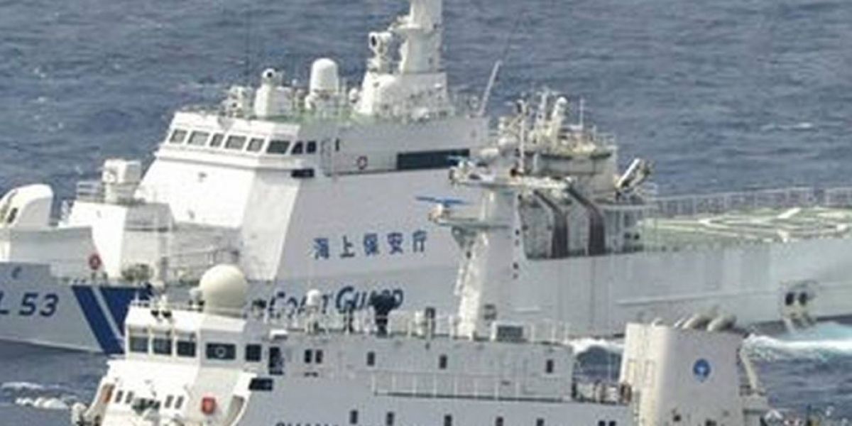 Κινεζικά πολεμικά ναυτικά περιπολούν στο Χονκ Κονγκ