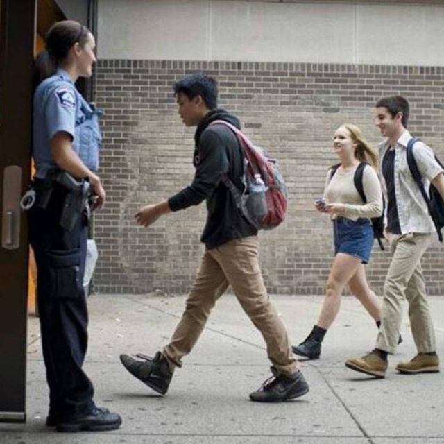 Με βρετανικό μοντέλο η ασφάλεια στα σχολεία