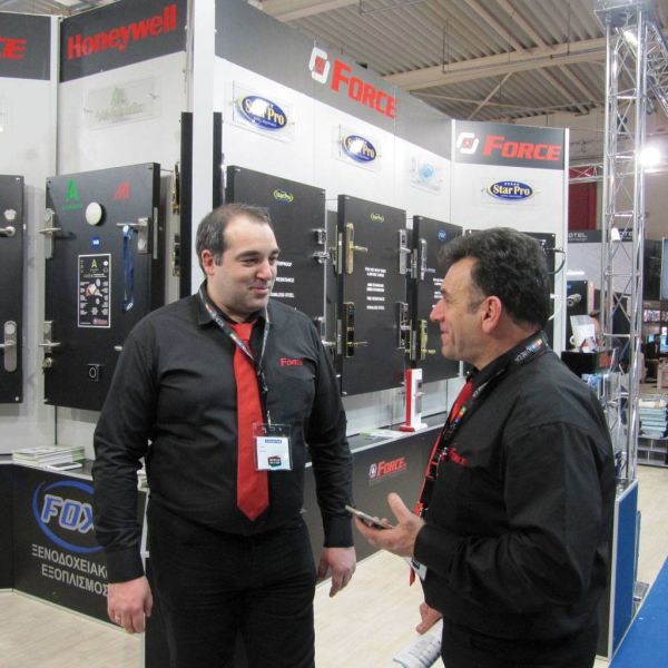 c25ae6f8d15b74dbec4391e838005cf7 XL 54b27771