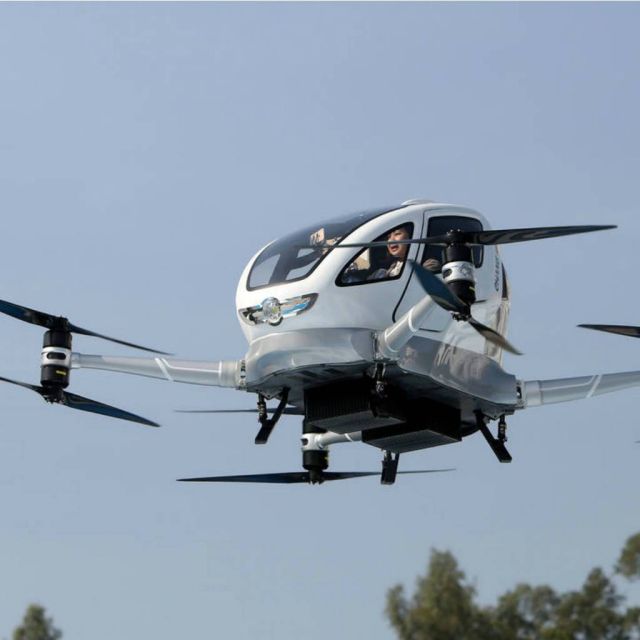 Παρθενική πτήση για το πρώτο επιβατικό drone