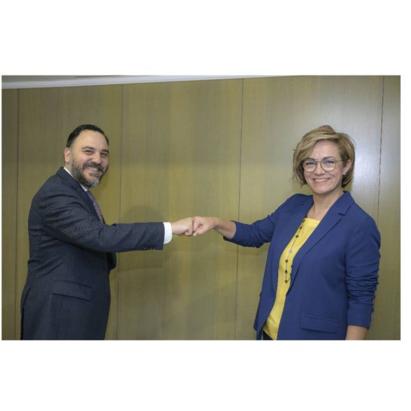 73c338d51a013e4fe863f9ae682a3781 XL 57b65e50