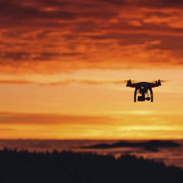 Τα drones ανοίγουν δουλειές στις ασφαλιστικές