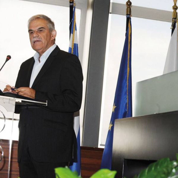 a156d334141839220352457292414f31 XL 5a742a1d