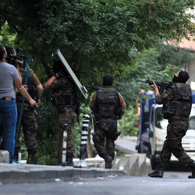 Πληροφοριοδότες κατά της τρομοκρατίας ζητά η Τουρκία