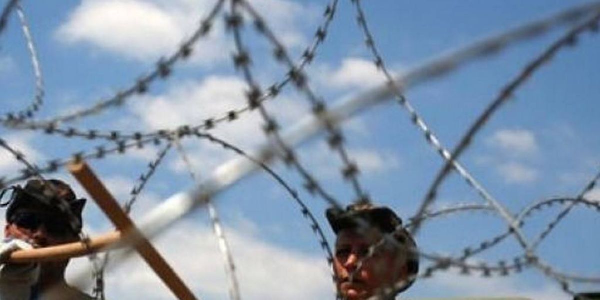 Έσκαψαν τούνελ για να περάσουν τα σύνορα της Ουγγαρίας