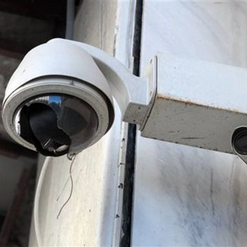 Πράσινο φως για κάμερες στις πολυκατοικίες