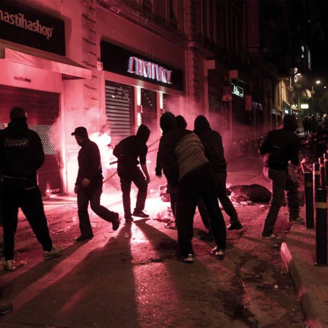 Ζώνη του… λυκόφωτος για βουλευτές τα Εξάρχεια