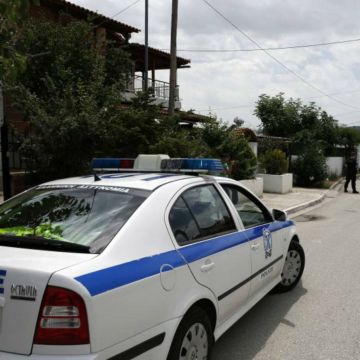 Πρόταση για κάμερες στις στολές των αστυνομικών και στα περιπολικά