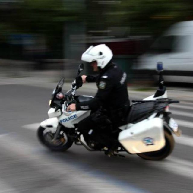 Περιπολίες της ΔΙΑΣ γύρω από συμβολαιογραφεία